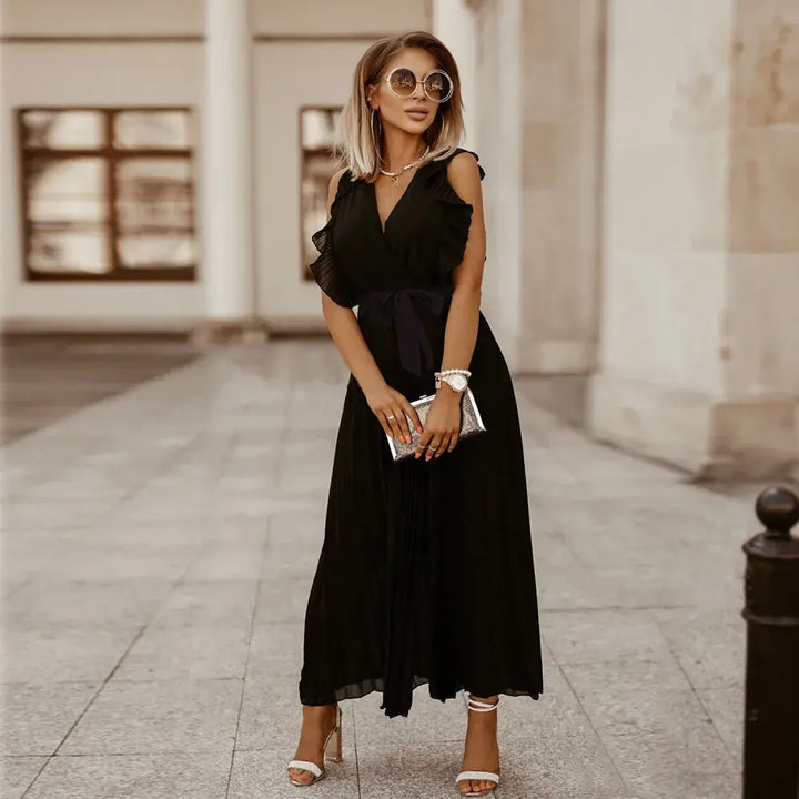 Robe bohème à volants, coupe fluide, volants sur épaules, style chic et élégant, parfaite pour occasions spéciales.