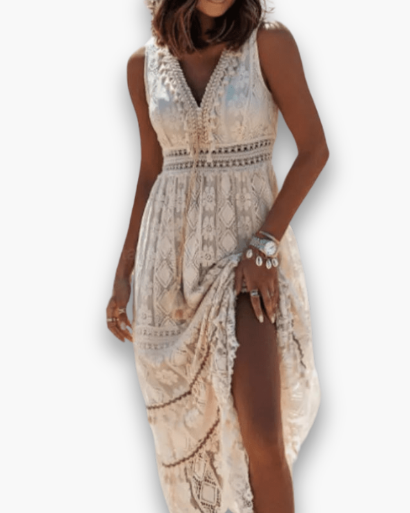 Robe bohème élégante midi pour femme avec dentelle, vue face, coupe fluide et romantique, style chic et moderne.