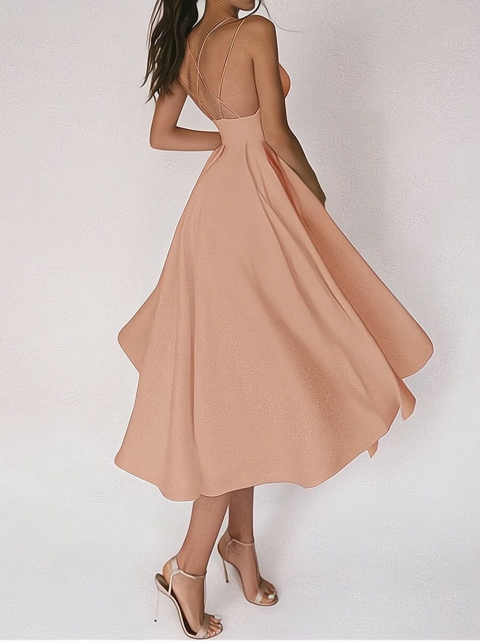 "Robe Charline élégante, col V décontracté, silhouette ajustée pour occasions spéciales, sophistication intemporelle femme"