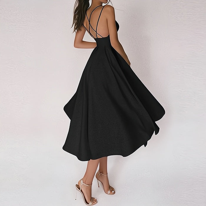 "Robe Charline élégante, col V décontracté, silhouette ajustée pour occasions spéciales, sophistication intemporelle femme"
