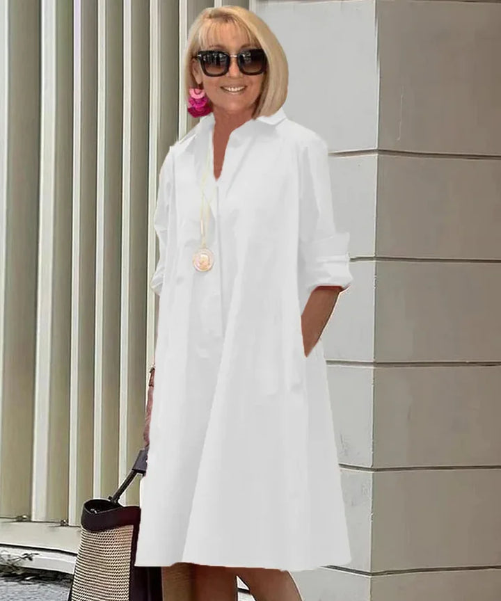 "Robe chemise élégante pour femme, ligne fluide, touche raffinée, vue de face, en blanc, bleu, noir, orange, rouge."