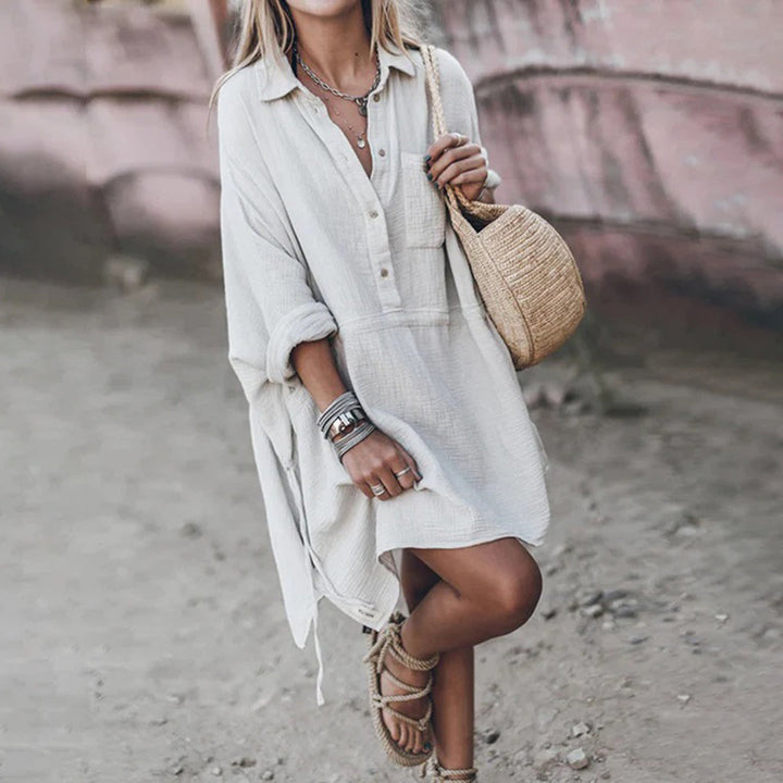 Robe fluide femme, style bohème décontracté. Vêtement estival confortable et élégant pour le printemps/été.