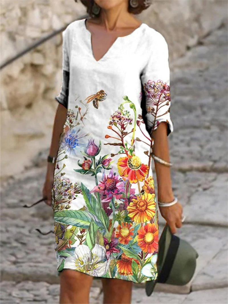 Élégante robe d'été femme, polyvalente et tendance. Parfaite pour un look chic et décontracté.