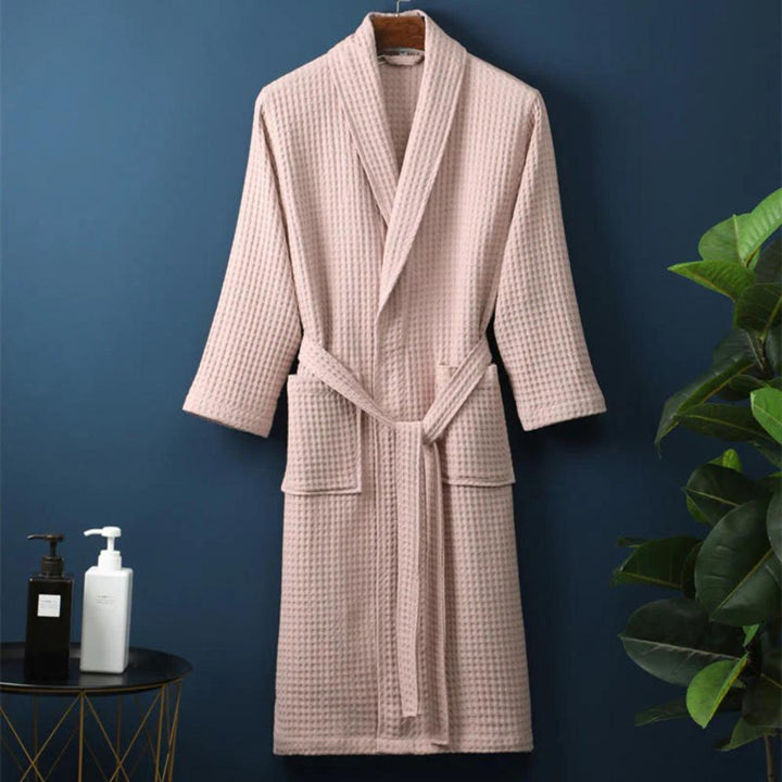 Robe de chambre kimono femme en pur coton, légère et absorbante, pour un confort supérieur après la douche.