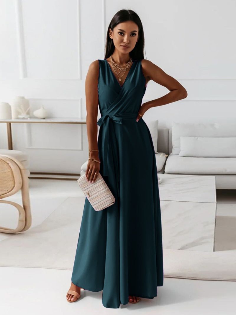 Robe femme polyvalente col V, style chic pour cocktail, mode printemps-été.