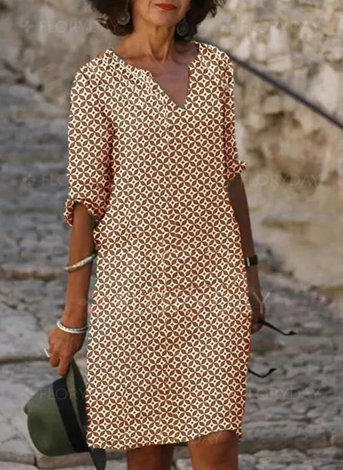 Robe d'été aérée, décontractée, tissu léger, couleurs variées, design fluide, idéale pour sorties estivales et journées chaud