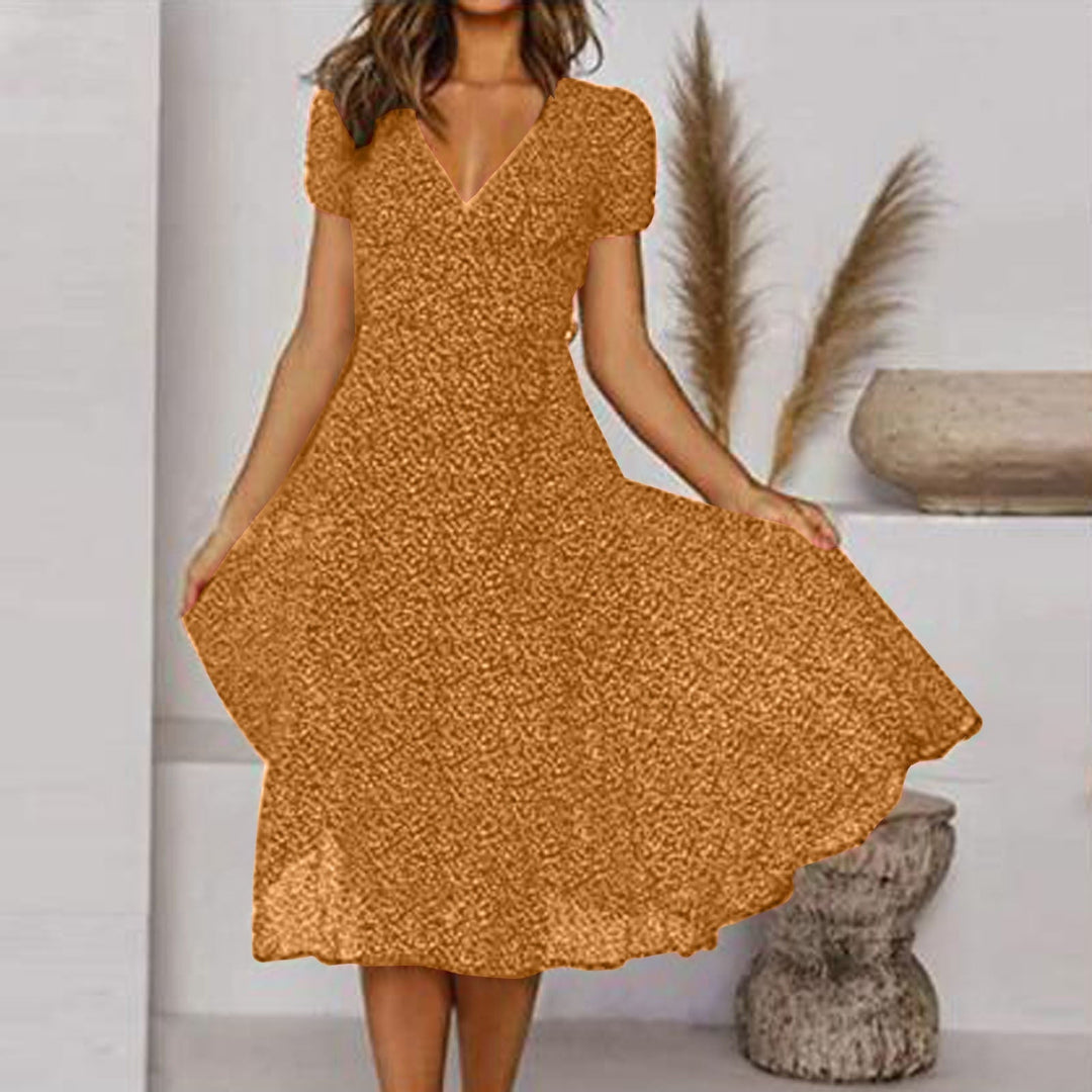 Robe d'été femme imprimé floral, encolure V, légère, élégante, A-line, idéale pour les journées ensoleillées.