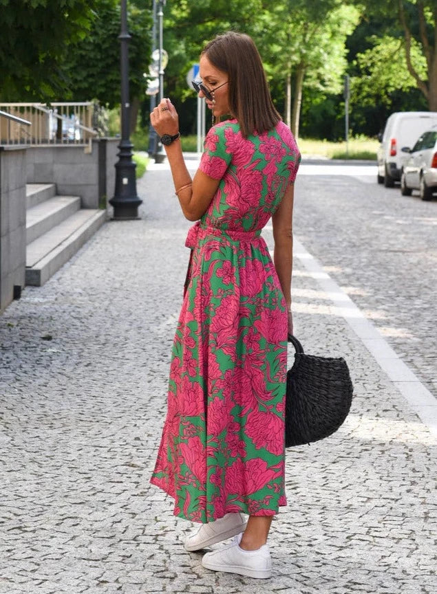 Robe d'été fluide, coupe élégante et féminine. Confort absolu, idéale été.