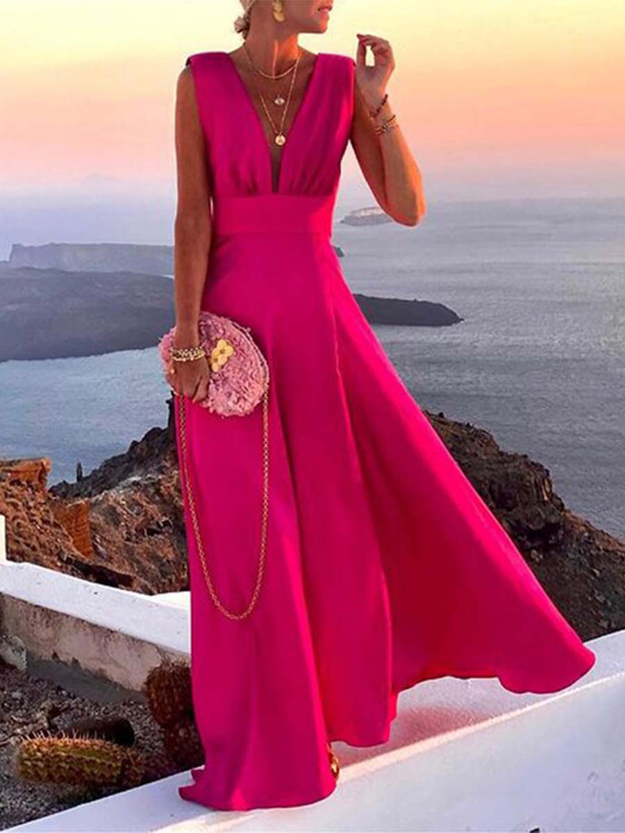 Robe d'été fluide et chic. Coupe élégante, tissu léger et aéré. Idéale pour l'été.