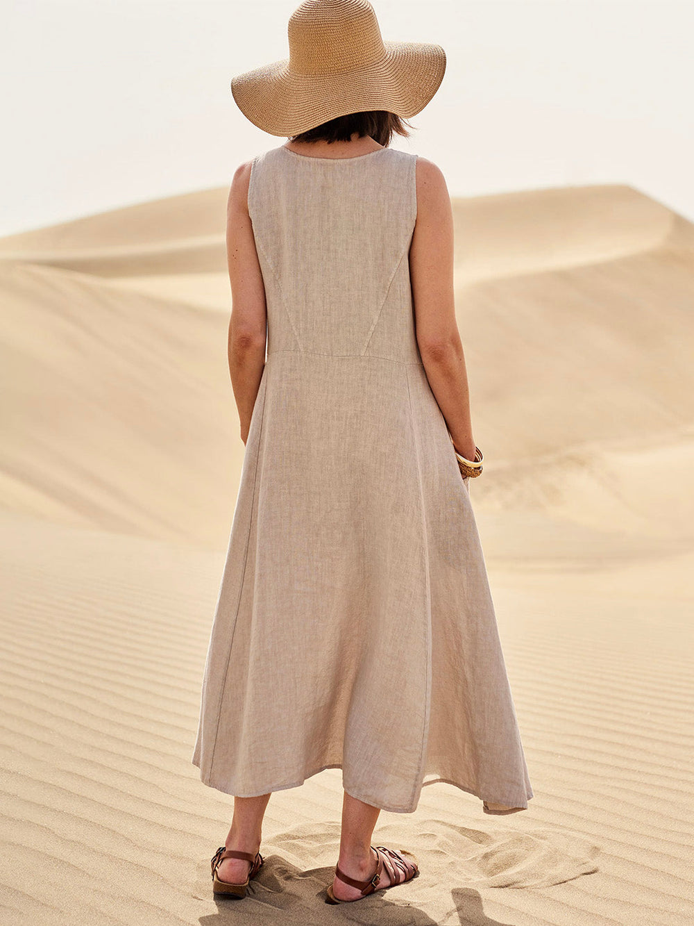"Robe en coton douce avec poches, élégance et confort quotidien, coupe ample polyvalente pour le style décontracté."