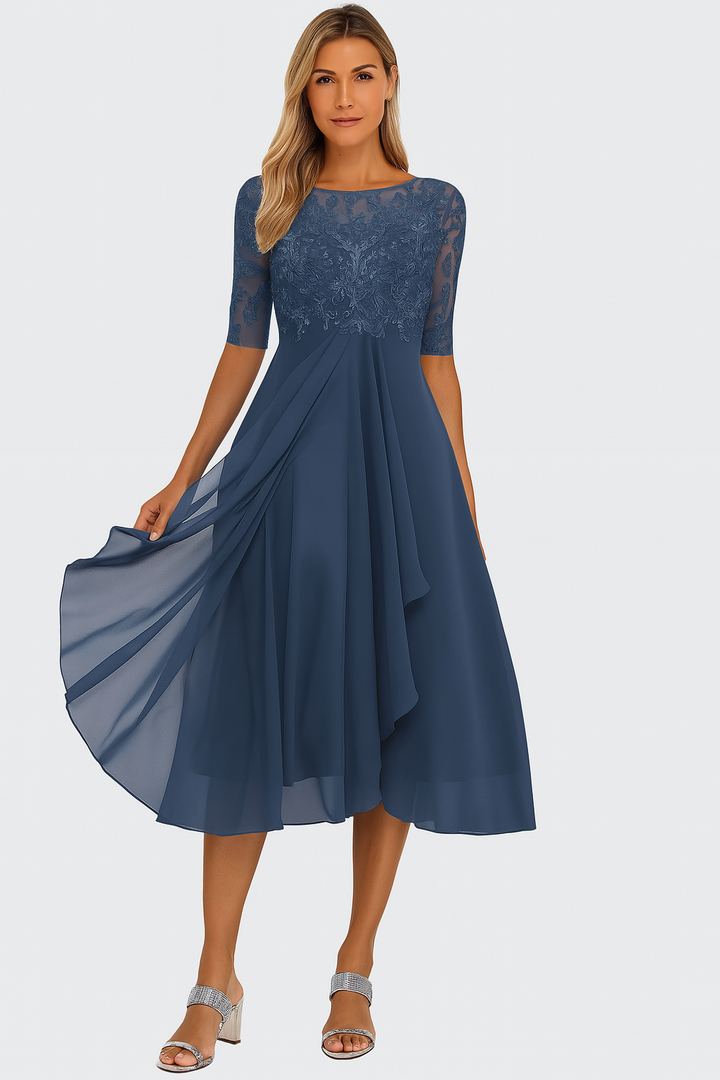 Robe femme chic mi-longue A-ligne avec manches courtes. Style élégant et tendance, parfaite pour diverses occasions spéciales.