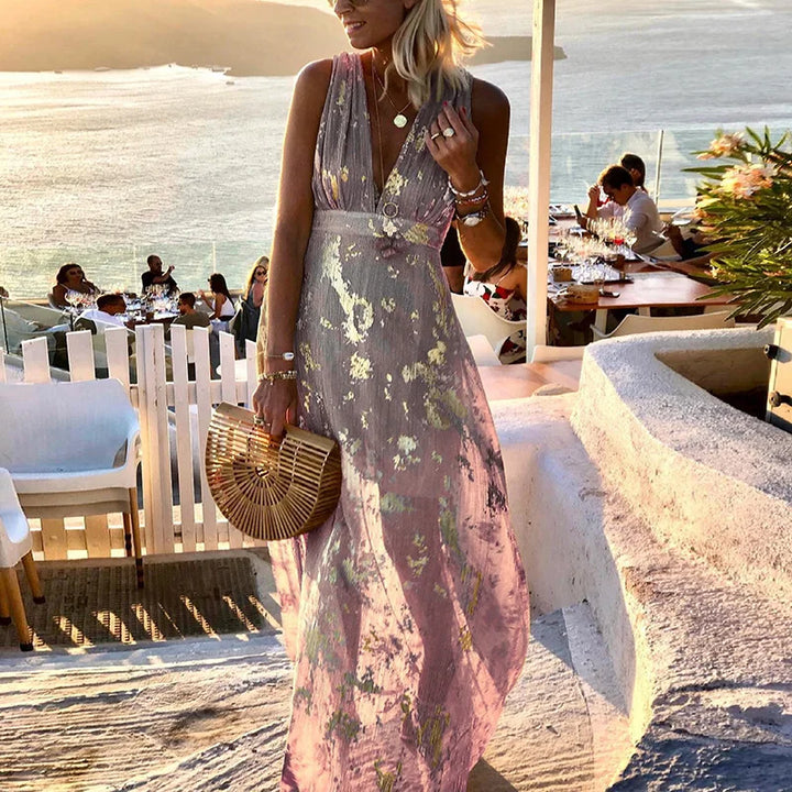 "Robe fluide été col V pailleté bleu ciel, glamour et confortable pour femmes."