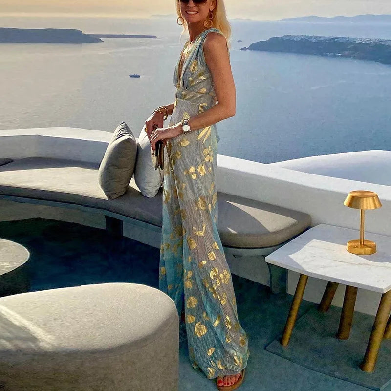 "Robe fluide été col V pailleté bleu ciel, glamour et confortable pour femmes."