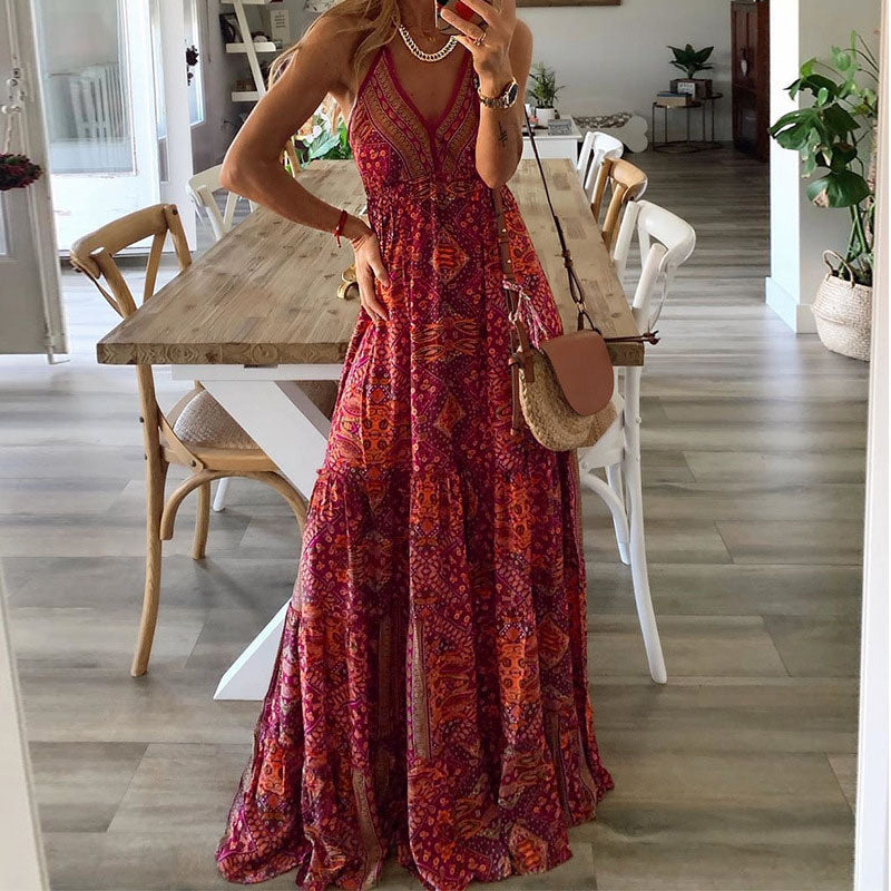 Robe longue bohème estivale, imprimé coloré, coupe fluide.  Maxi robe d'été.