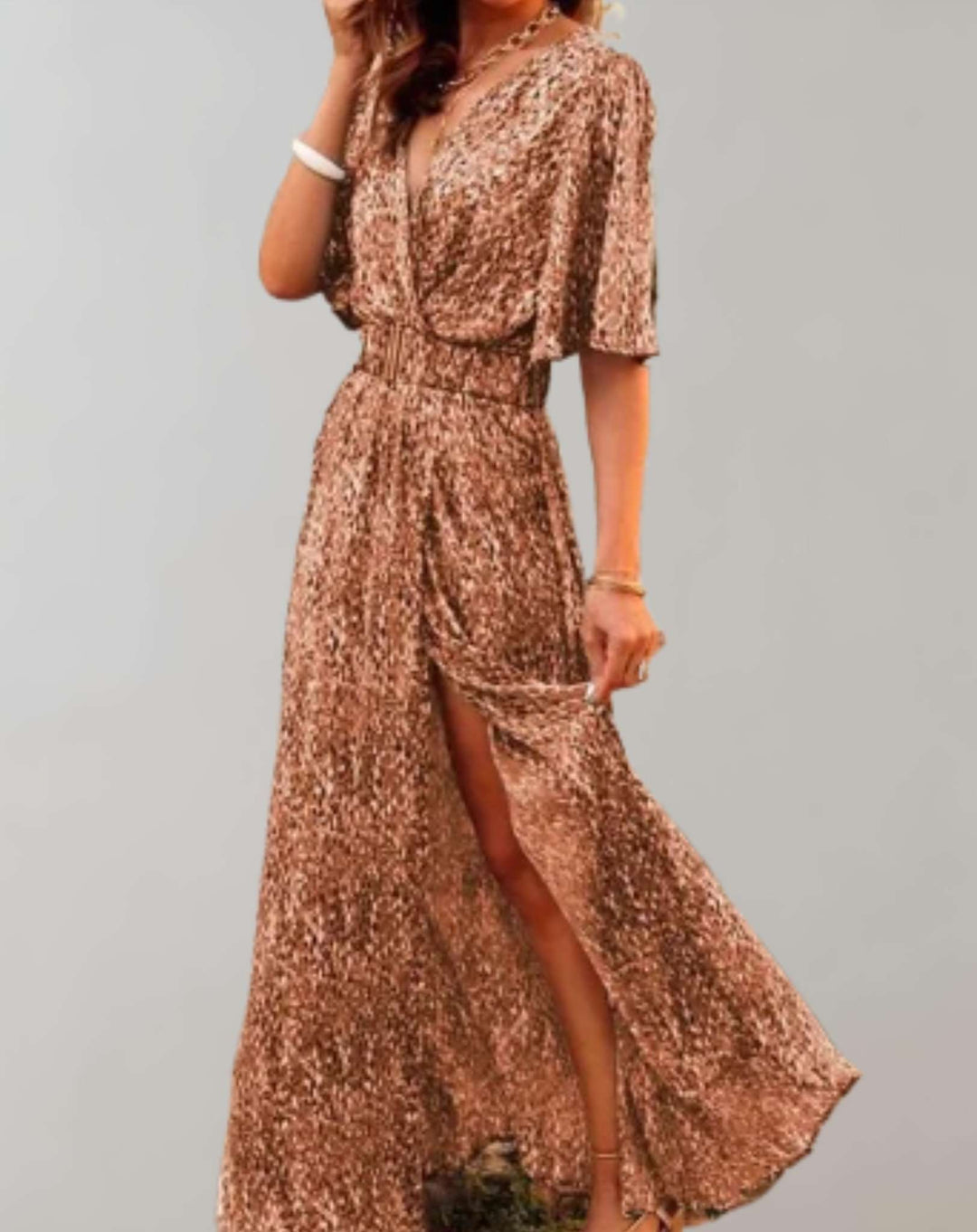 Robe longue décontractée femme, coupe élégante et fluide, idéale pour l'été ou le printemps, confort chic assuré.