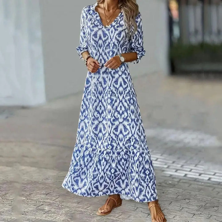 "Robe longue élégante en coton, coupe fluide et légère, idéale pour l'été, flatte toutes les silhouettes."