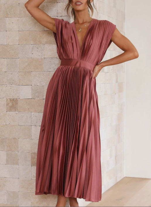 Robe longue élégante, idéale soirée & mariage.  Coupe flatteuse, tissu fluide.  Parfait pour occasions spéciales.