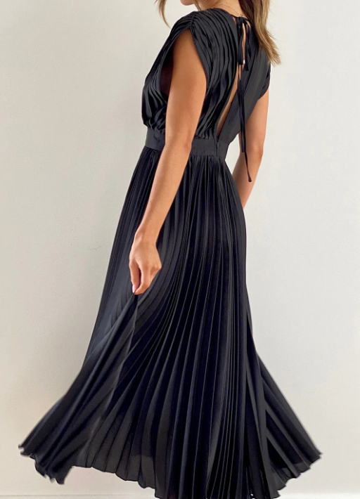 Robe longue élégante, idéale soirée & mariage.  Coupe flatteuse, tissu fluide.  Parfait pour occasions spéciales.