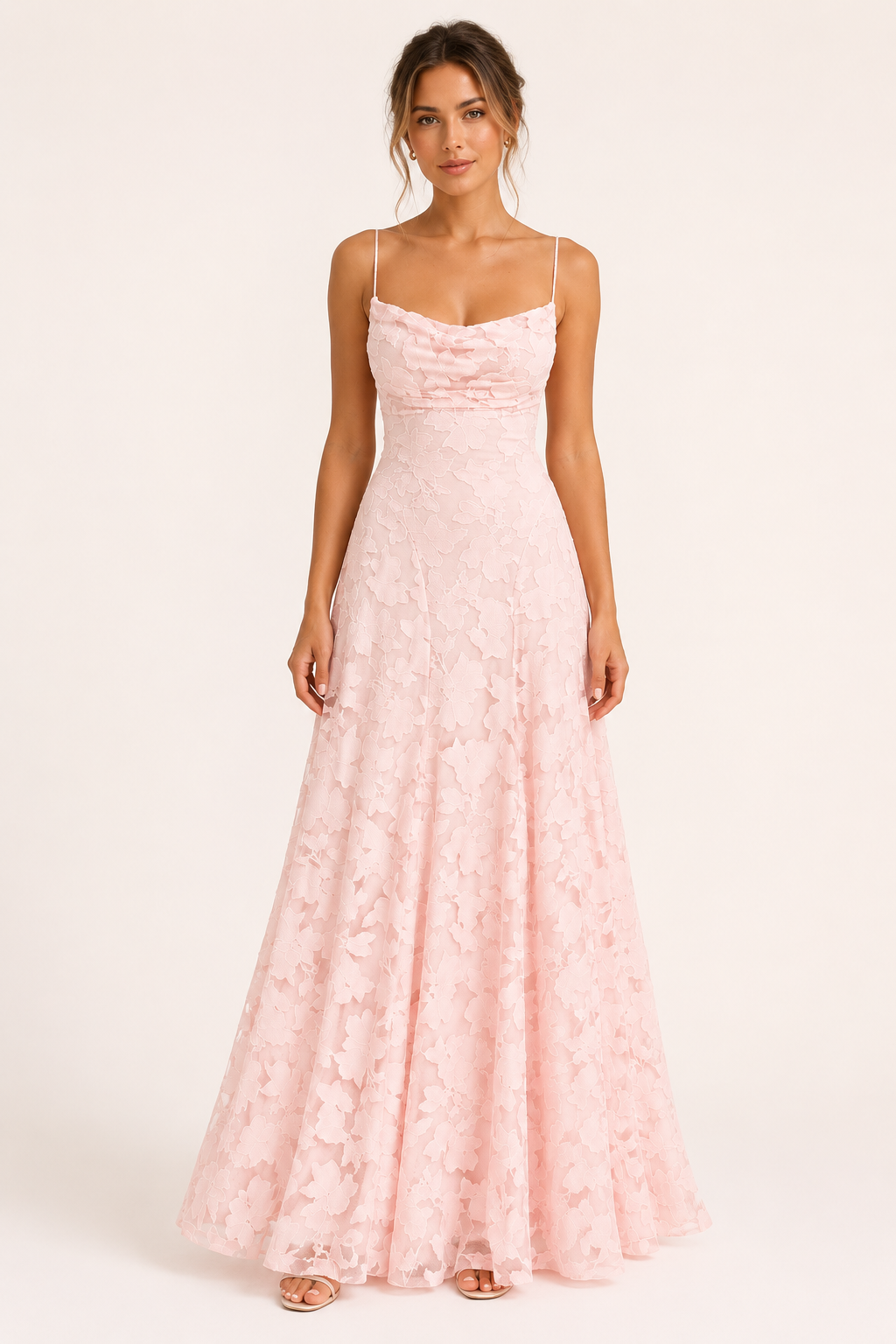 Robe longue femme élégante à imprimé floral, idéale pour soirée, cérémonie et occasion spéciale.