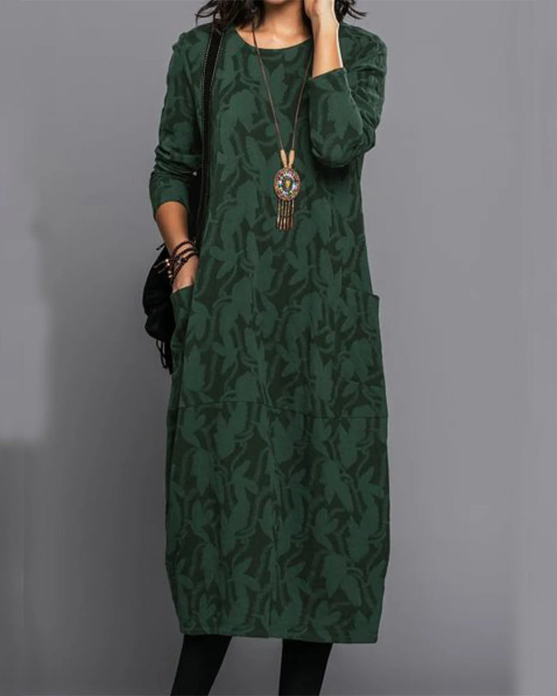 Robe longue fleurie femme, manches longues. Confort élégant avec poches, parfaite pour printemps et automne décontracté.