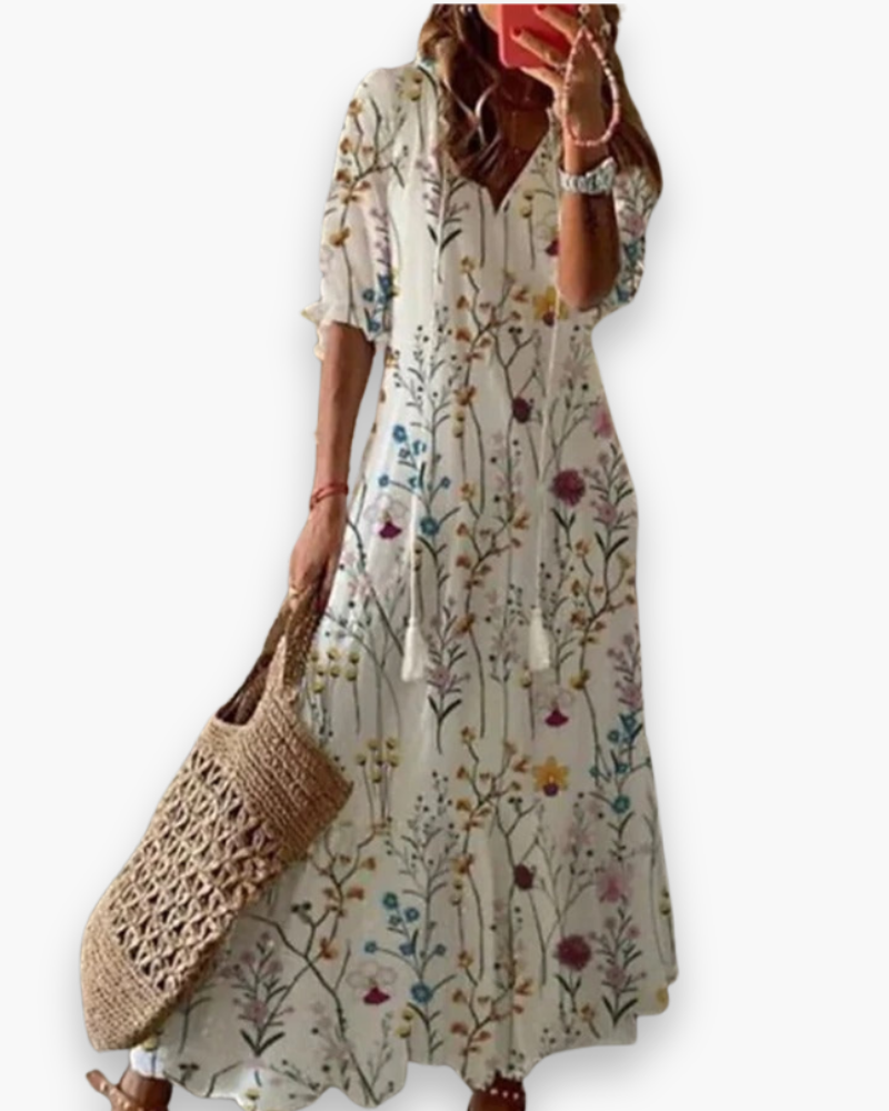 "Robe longue fluide bohème florale pour femme, élégante avec imprimé floral, parfaite pour l'été décontracté ou chic."