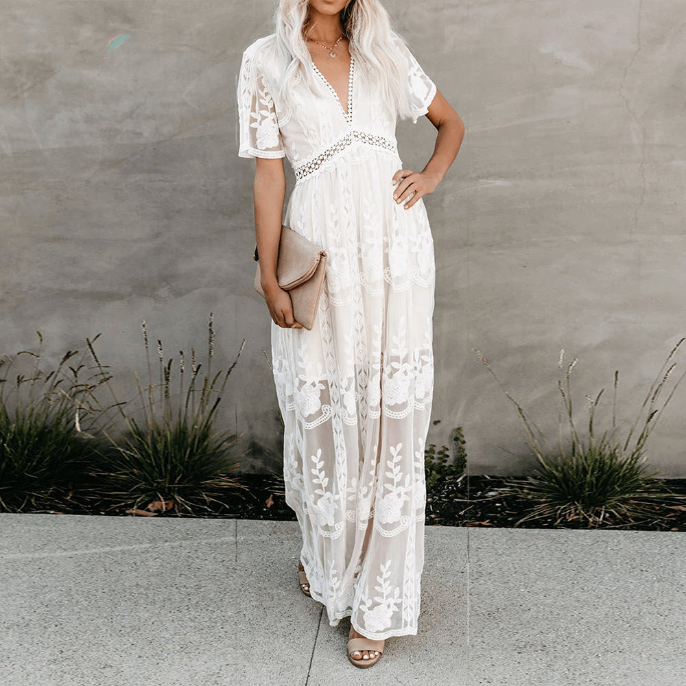 "Robe longue Jasmine élégante, coupe fluide, encolure en V flatteuse, idéale pour un style estival gracieux, tailles S-XL."