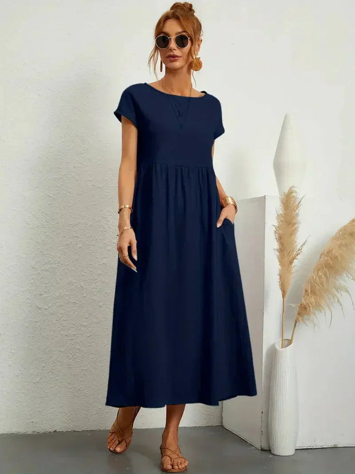 Robe estivale longue Melody pour femme. Style fluide et élégant, pour un confort décontracté en toute occasion.