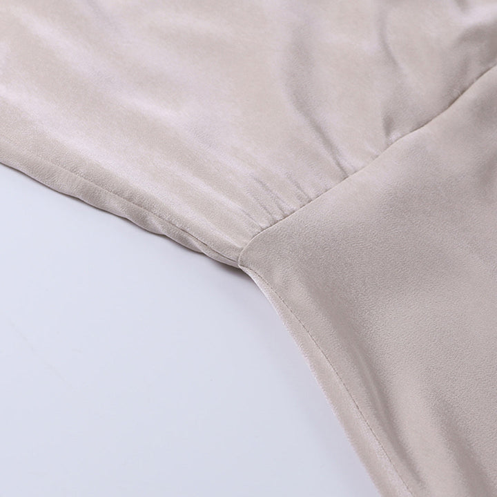 Robe longue soirée, décolleté croisé, fente latérale.  Elégance et sensualité.
