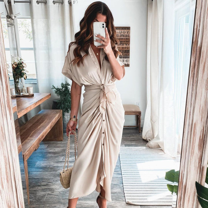 Tendance mode: robe longue Sorina à boutons, élégante pour femme, idéale printemps/été.