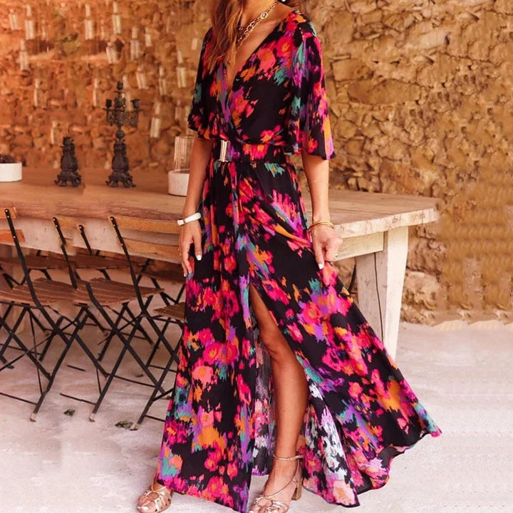 Robe maxi élégante, imprimé tendance, fente, fluide et légère.  Idéale pour les soirées.
