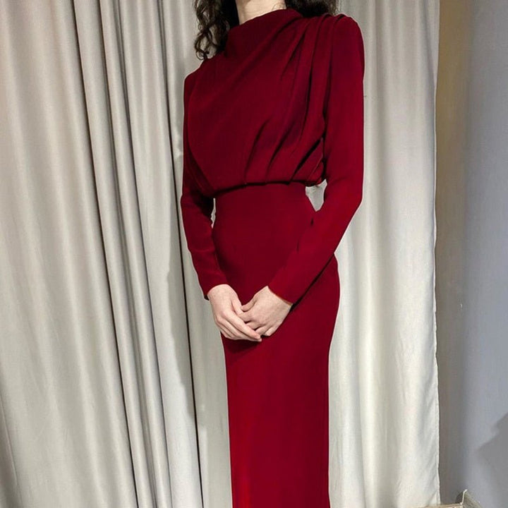 Longue robe fluide femme, coupe maxi chic, idéale pour un look estival et confortable.