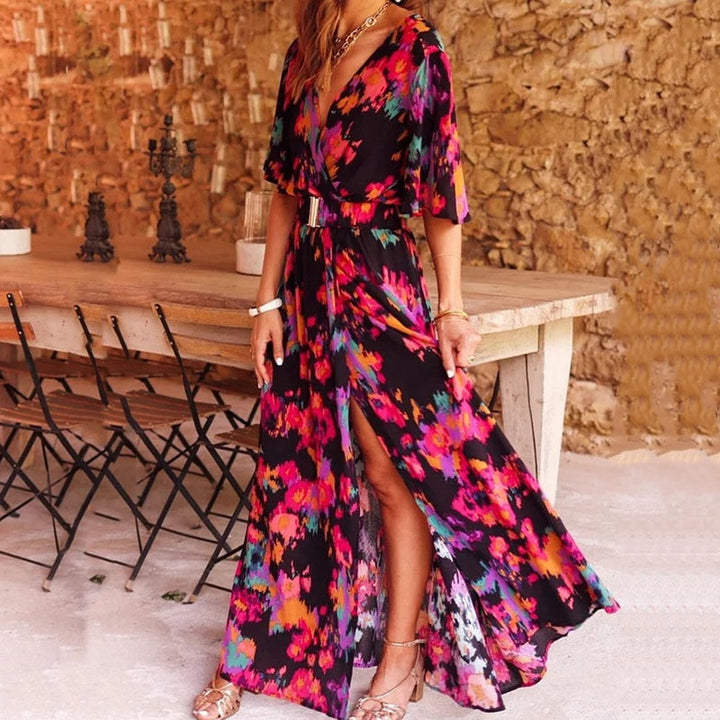 Robe maxi longue fluide pour femme, élégante et chic, idéale pour l'été. Disponible en noir, rouge, vert.