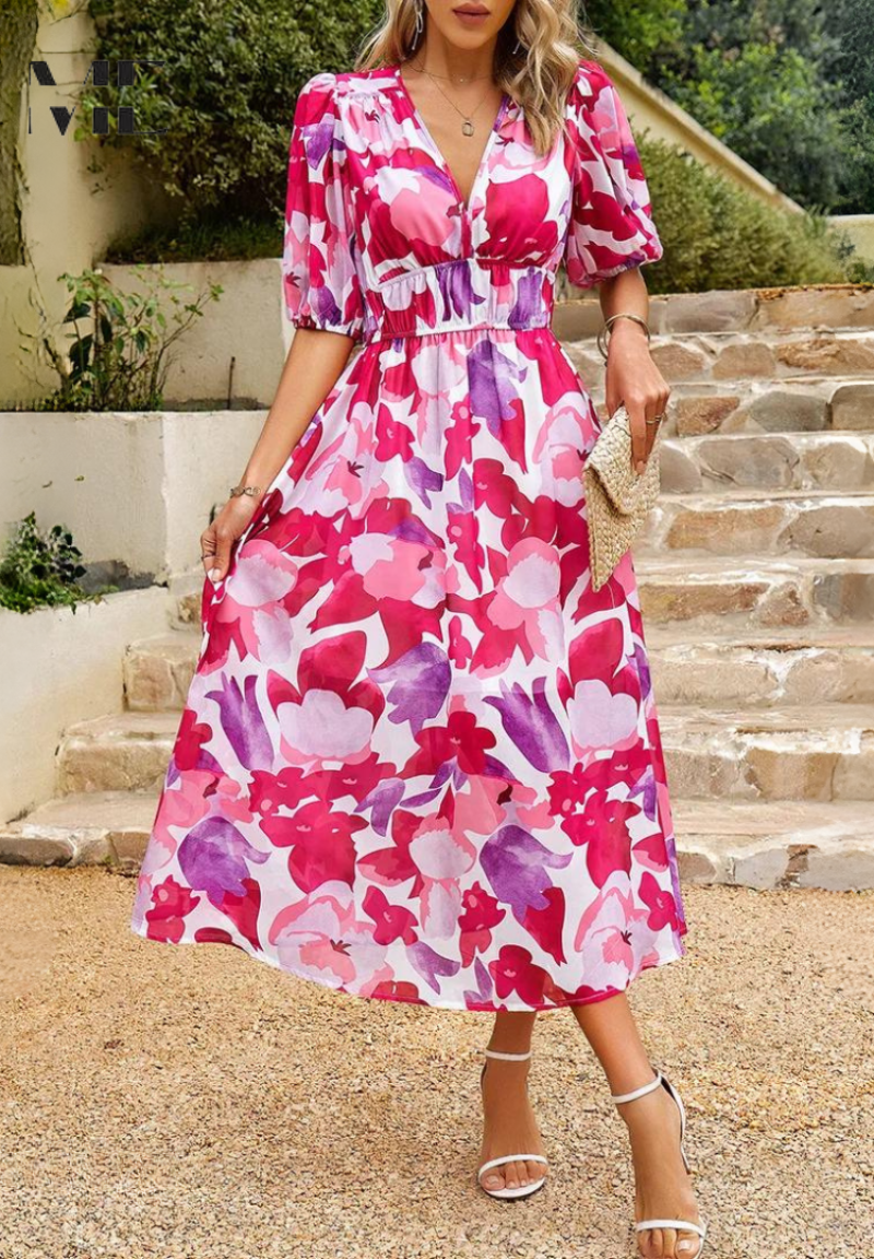 Robe fluide d'été femme, imprimé abstrait dynamique, col V, style midi bohème.
