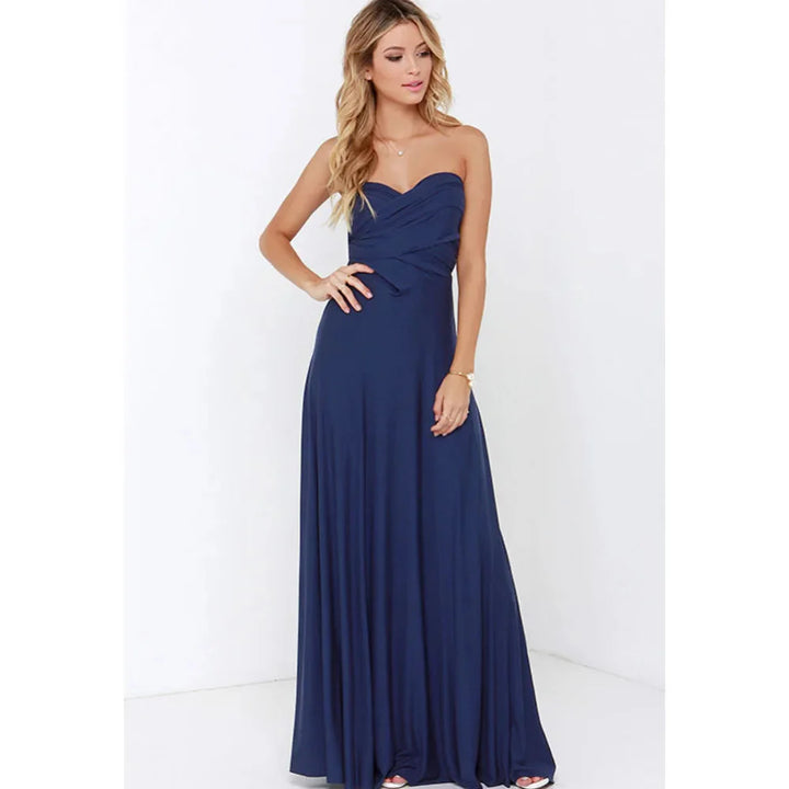 Vue arrière de la robe midi cocktail femme, design sophistiqué, idéale pour une soirée élégante ou un événement chic.