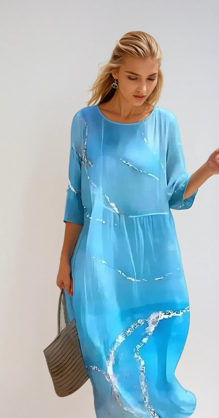 "Robe midi d'été Colette, vue frontale, élégante et confortable, en blanc pour un style naturel et léger"