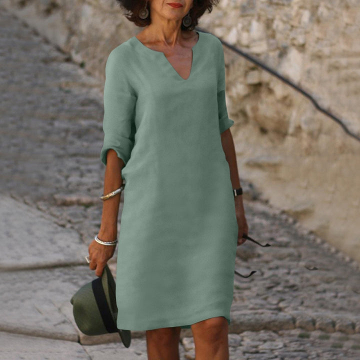 Robe midi été, coton léger, coupe fluide et élégante.  Parfait pour l'été.