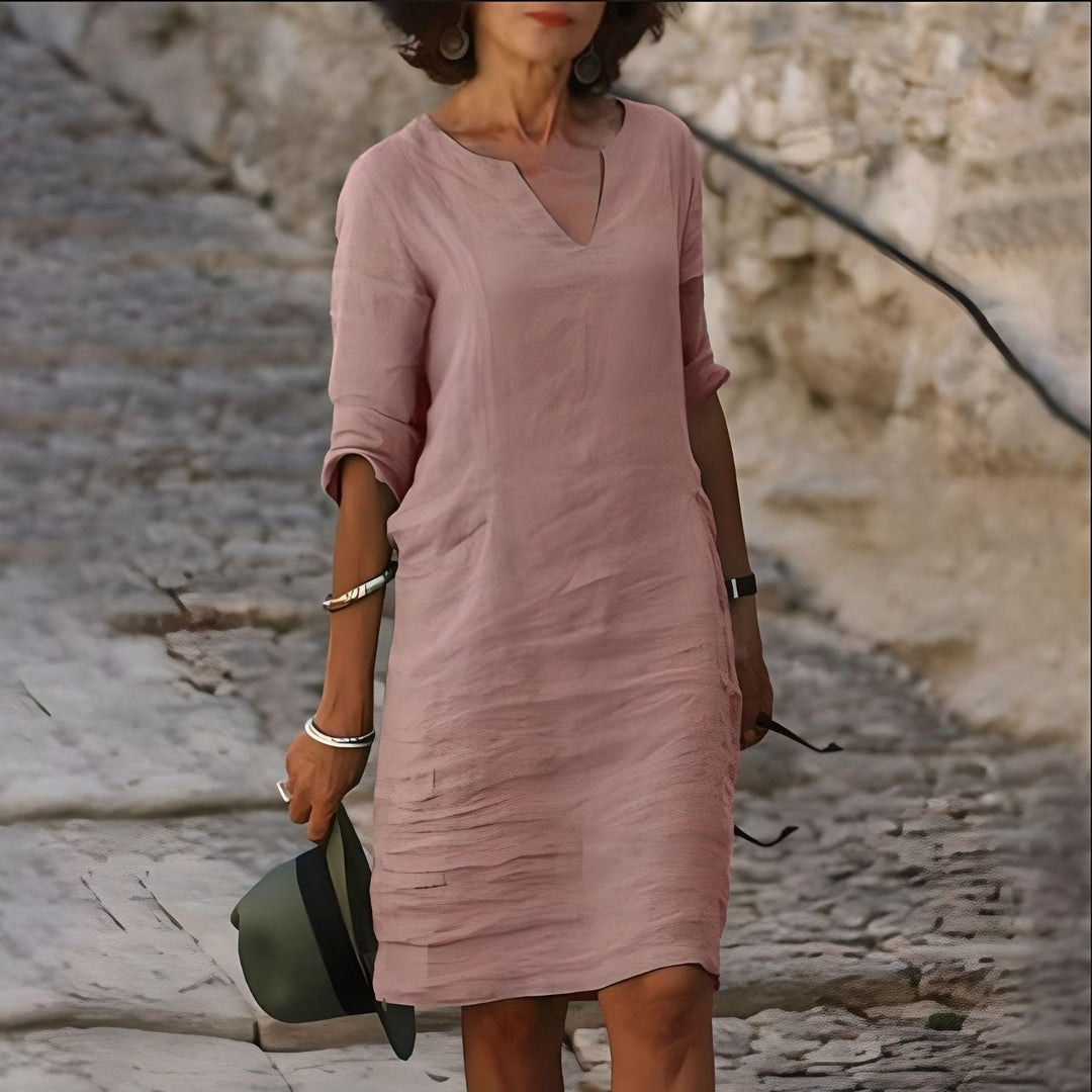 "Robe midi été tendance, fluide, élégante, motifs uniques, confortable, chic, parfaite pour journées ensoleillées."