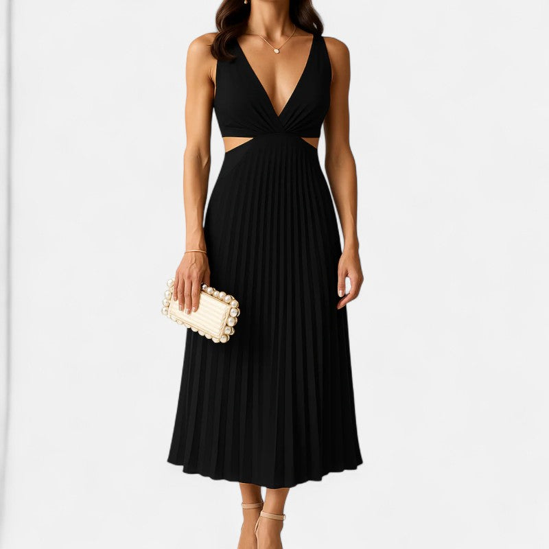 "Robe midi plissée en satin jaune avec décolleté en V et découpes latérales, élégante et moderne pour femmes."