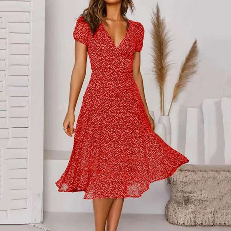 Robe d'été midi confortable pour femme, coupe évasée. Col V, style fluide et décontracté chic, parfait pour les beaux jours.