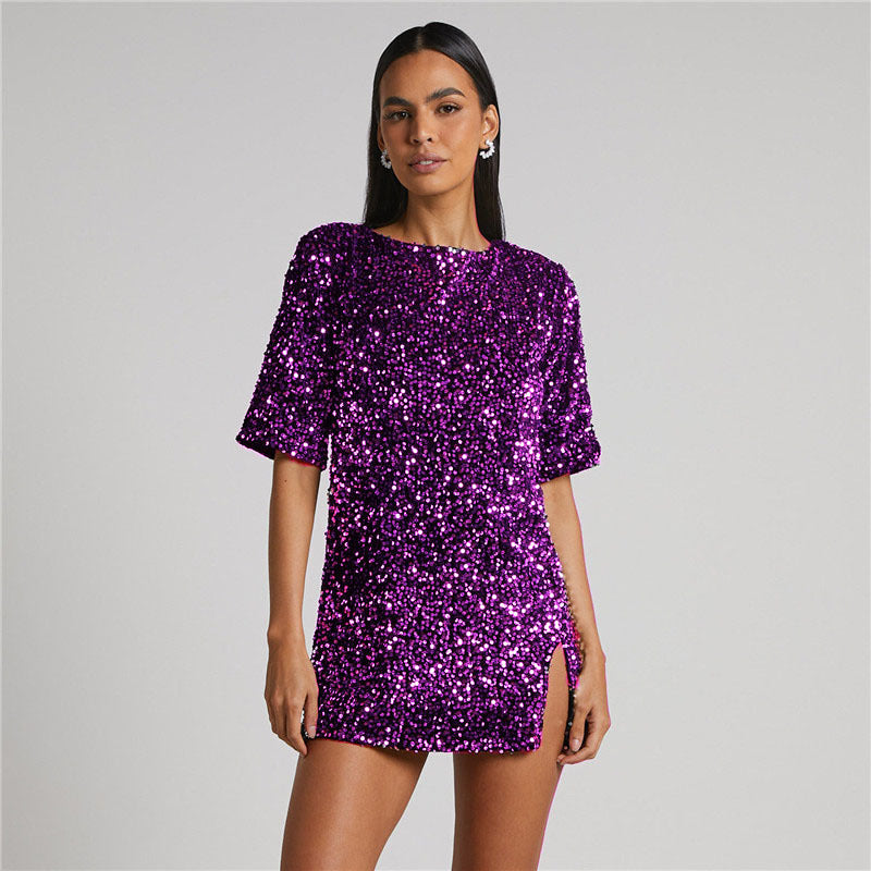 Robe femme Salyen glamour et élégante, ornée de paillettes pour briller lors de vos soirées spéciales.