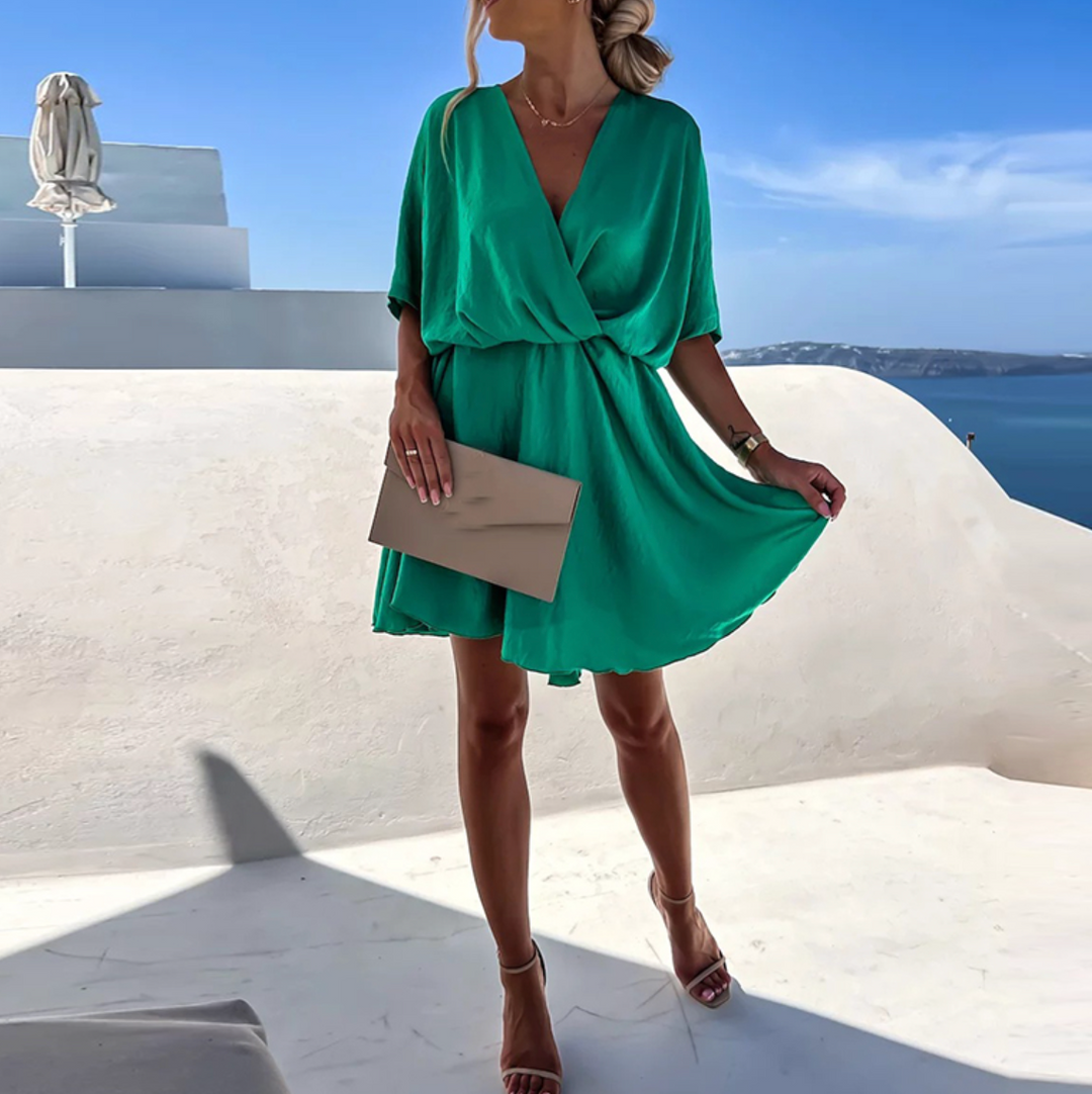 Robe rose élégante pour femme, style polyvalent. Confort intemporel, parfaite pour toute occasion.