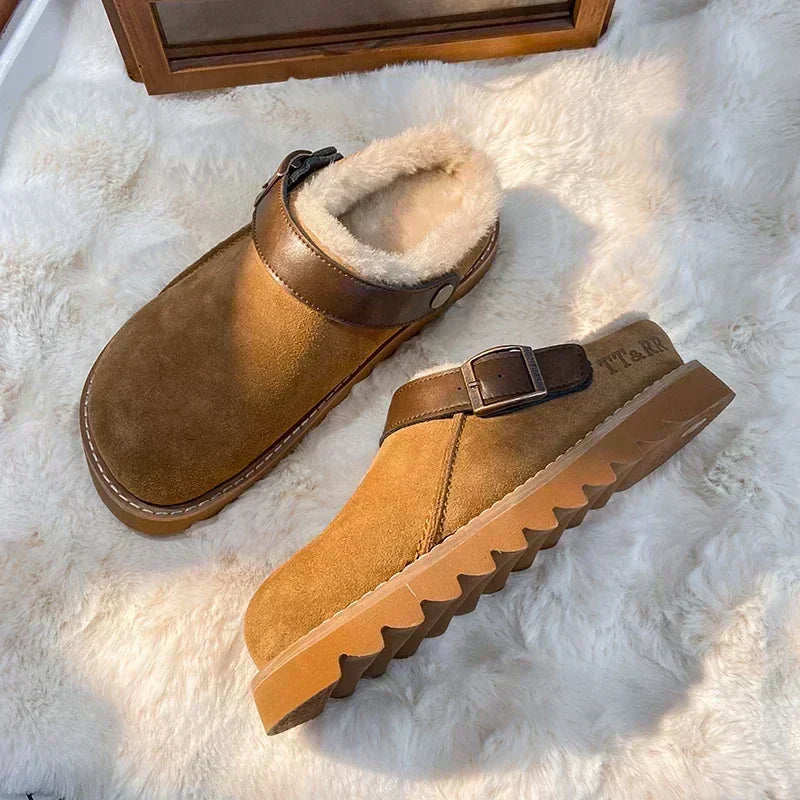 Chaussures sabots femme Ailani, style décontracté, parfaites pour le confort intérieur et l'extérieur.