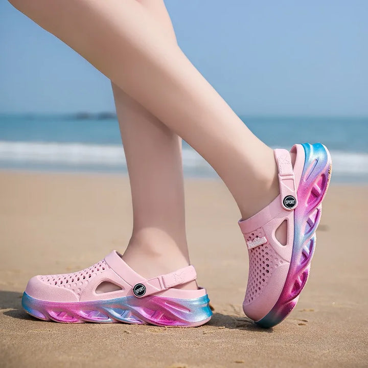 Sabots d'été unisexes parfaits pour la plage, légers, en EVA, offrant confort et style décontracté.