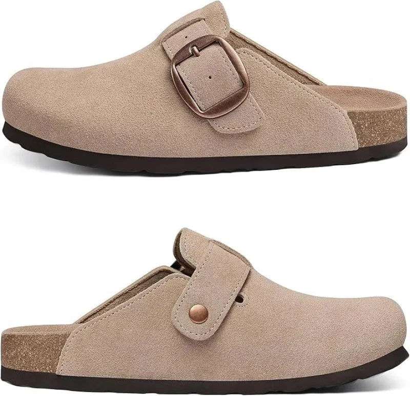 Sabots femmes vintage en daim brun, design ergonomique pour un confort toute la journée.