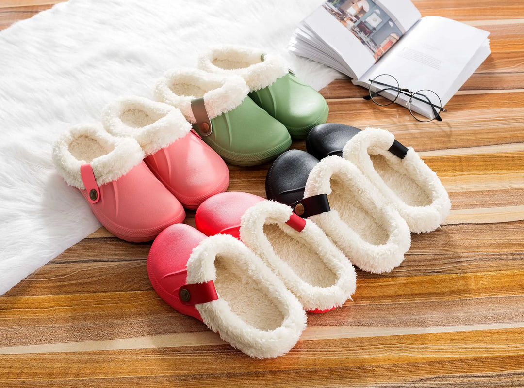 Pantoufles sabots douillettes pour hommes et femmes, semelle antidérapante, idéal pour l'hiver.