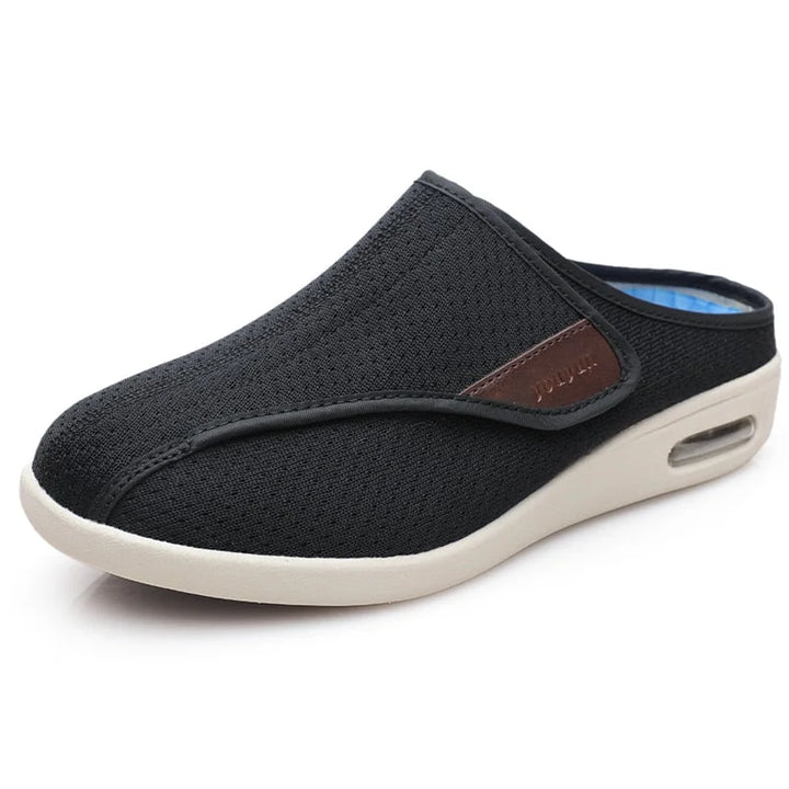 Paire de sabots orthopédiques confortables unisexes, idéaux pour soulager les pieds et soutenir la posture pendant la marche.