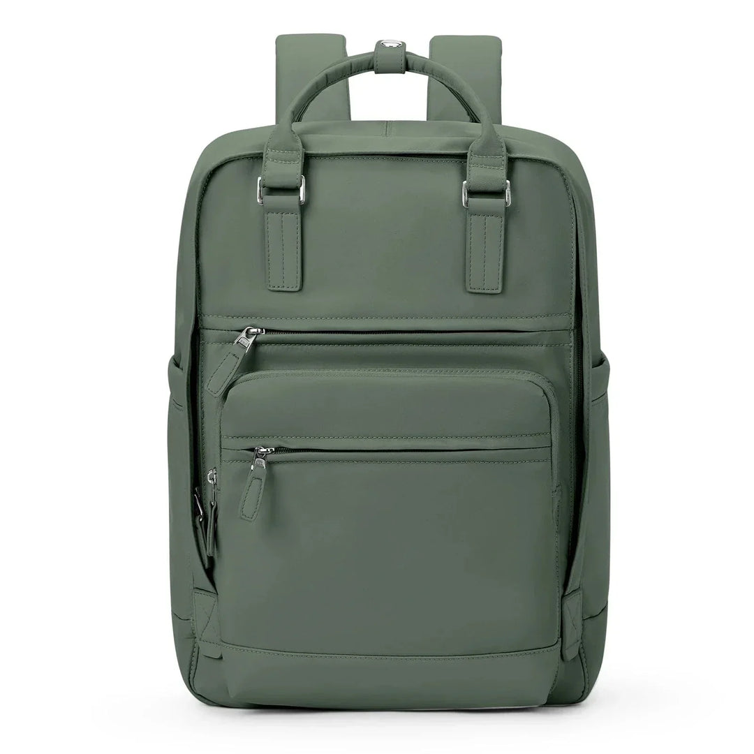 Sac à dos chic femme en nylon bleu, spacieux et élégant, idéal pour travail et voyages. Résistant et imperméable.