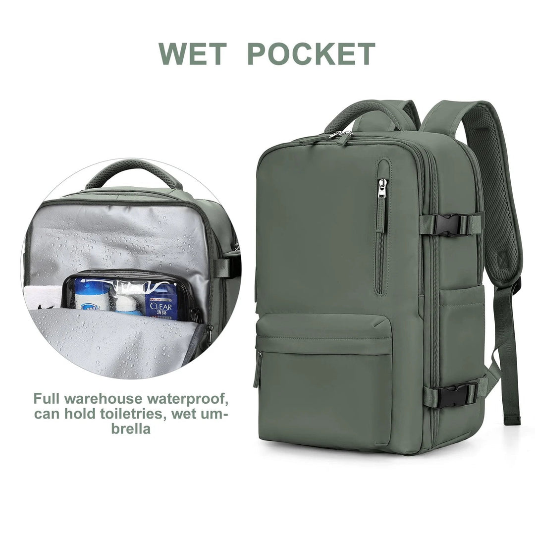 "Sac à dos imperméable bleu marine, grande capacité, avec port USB et design antivol pour voyager et randonnée."
