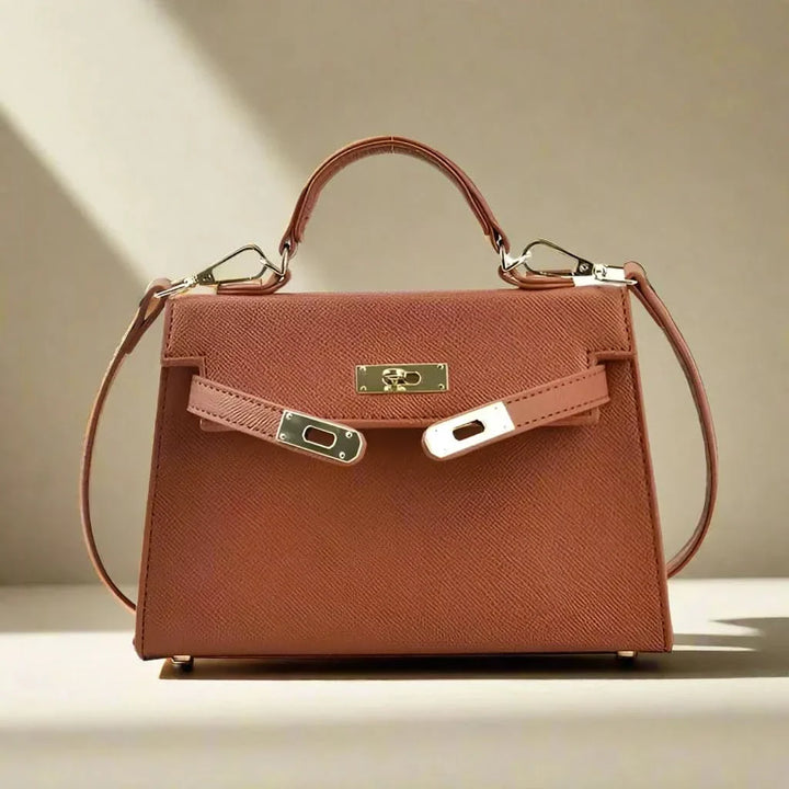 "Sac à main luxe femme, élégant et pratique, en cuir, noir et blanc, avec détails raffinés, polyvalent et spacieux"