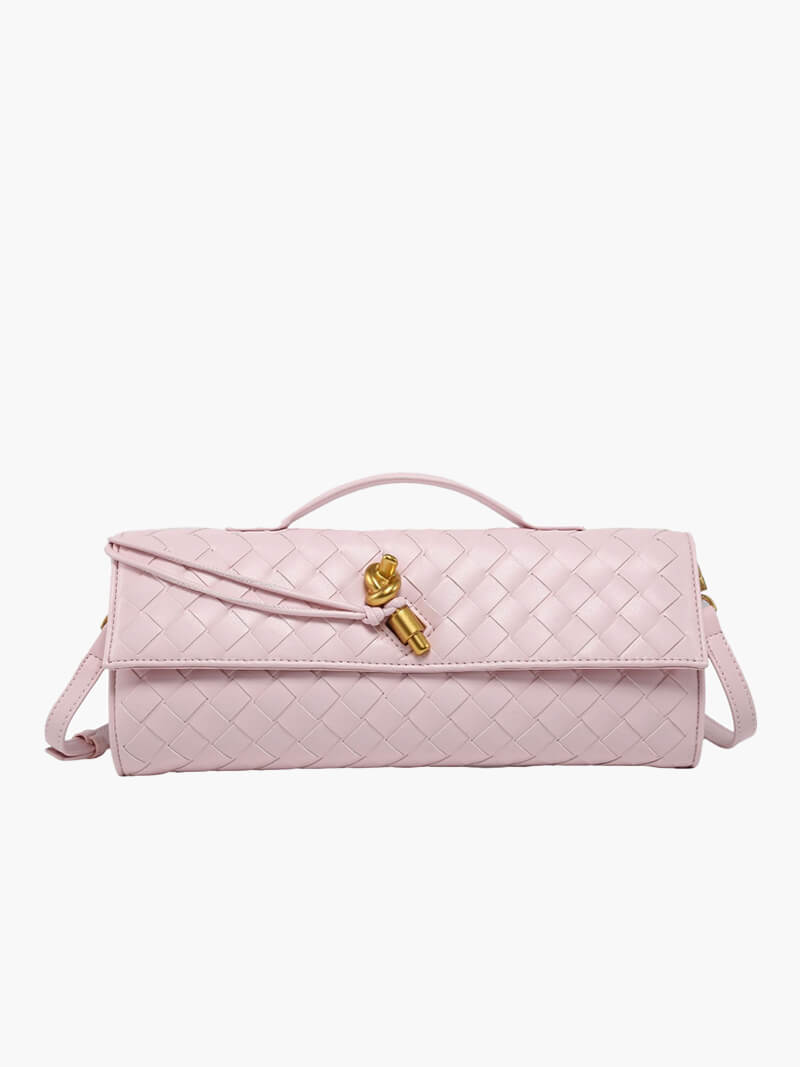 "Sac à main vegan tressé, accents dorés, spacieux, élégant, vue complète; parfait pour élévations de style."